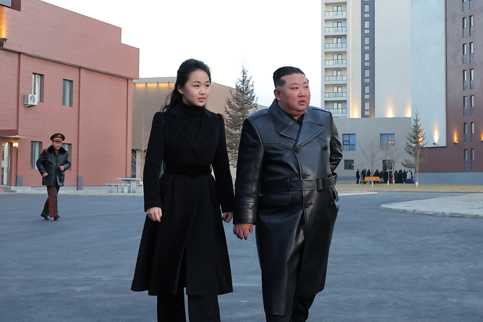不是「神秘長子」?他曝金主愛出生那刻 金正恩改「傳承體系」為愛女接班鋪路