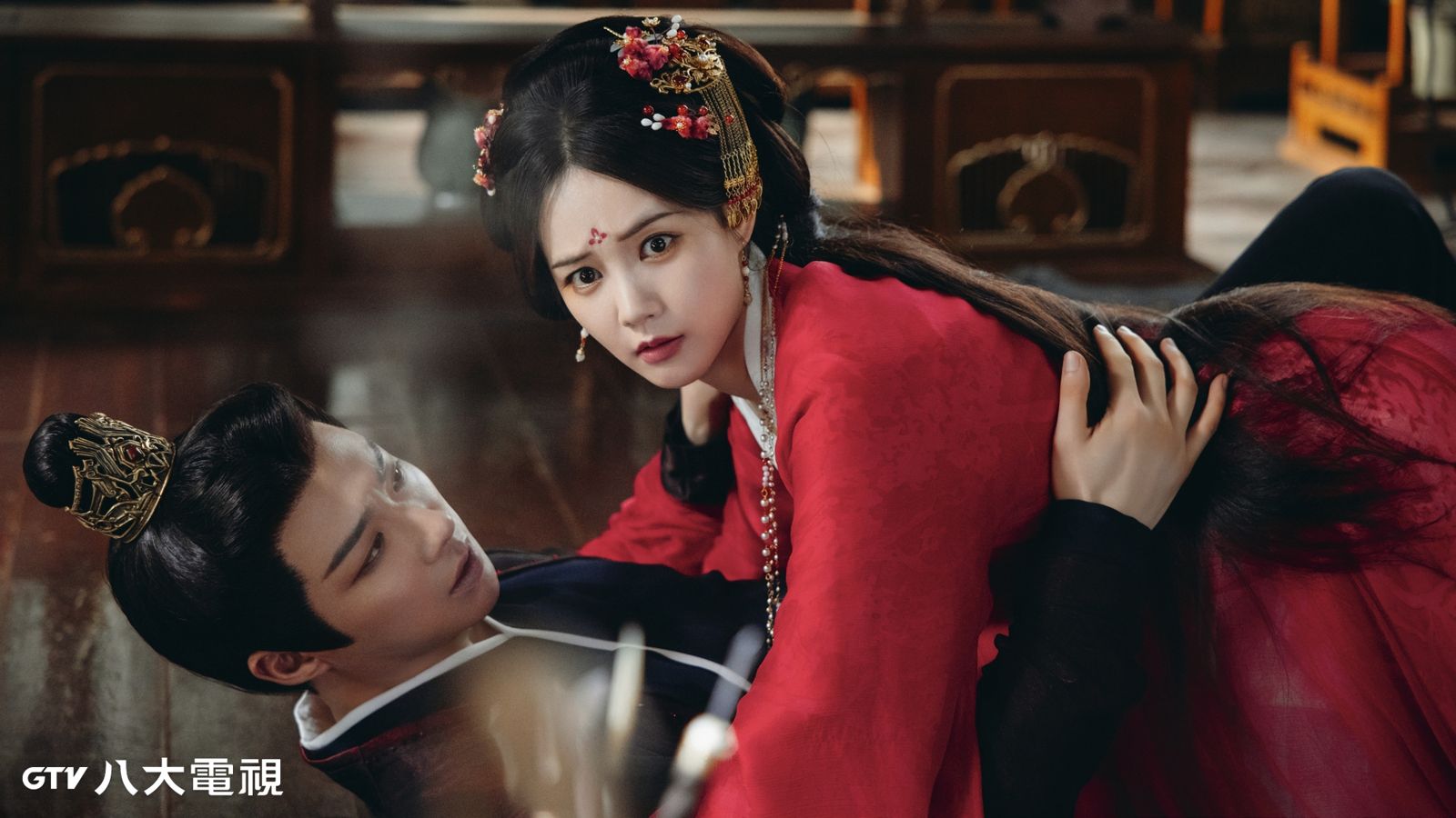 歷經「108種死法」無限循環!李一桐《書卷一夢》穿越劇本 揭劉宇寧最動心瞬間