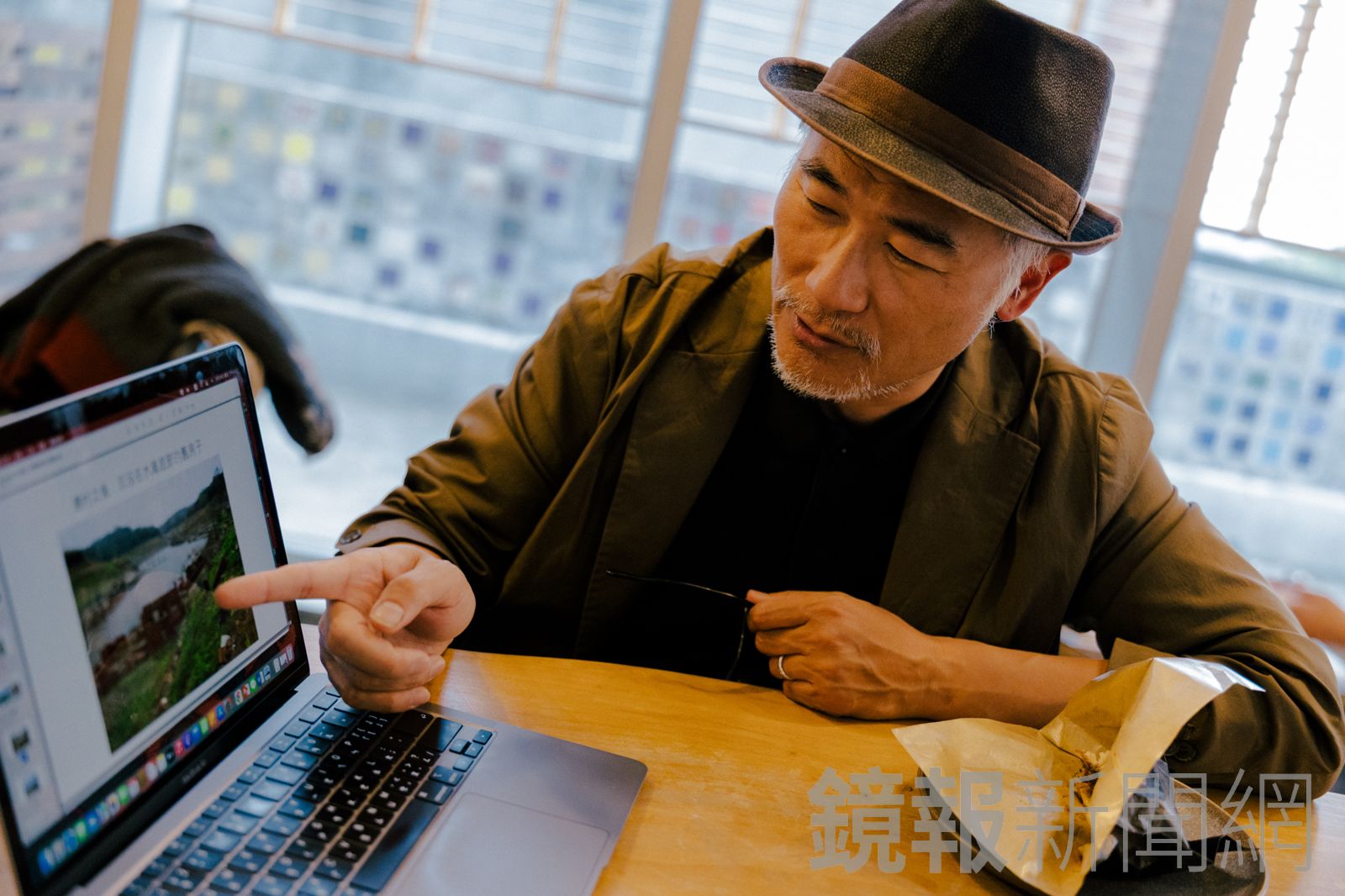 高翊峰以永和山水庫淹沒岳母老家為創作靈感，讓小說裡的台北大半都淹沒在水裡。圖／桑杉學攝