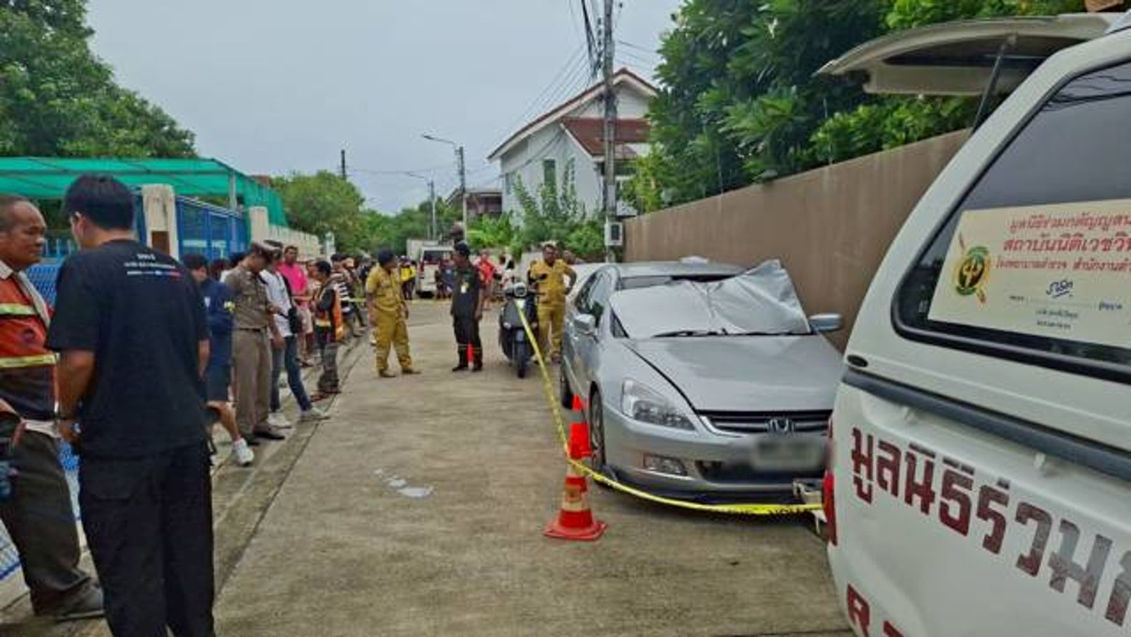 激烈玩車震!男女竟雙雙暴斃車內 警方到場一看:保險套還沒拿下來