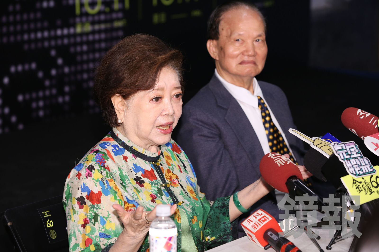 陳淑芳（左）、葉輝龍（右）接受採訪。李鍾泉拍攝