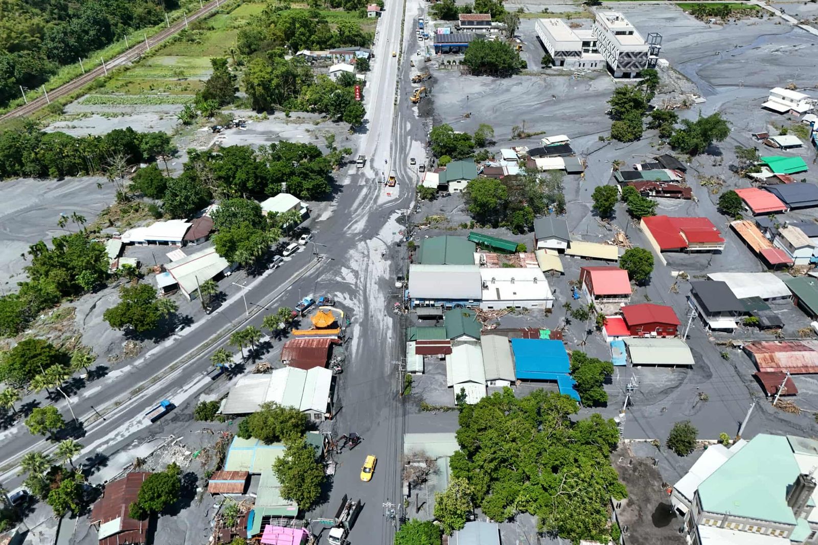 經濟重建光復鄉:讓普發萬元自由轉捐救災專戶