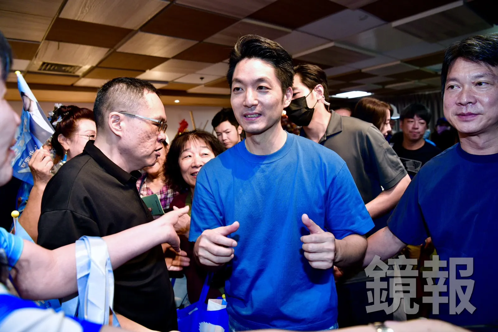 32萬留言灌爆蔣萬安臉書!四叉貓盯場驚喊「活不過20秒」 網友瘋狂實測