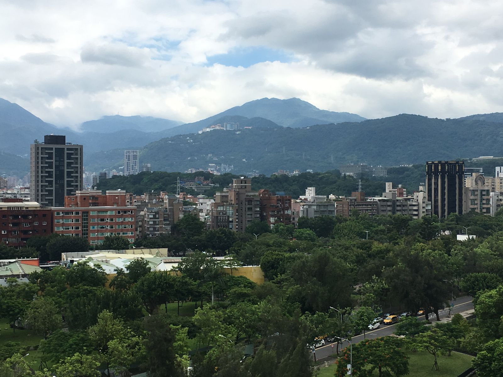 北市大學租屋大比拚：陽明山最佛心1.3萬　信義區月噴2.3萬登頂