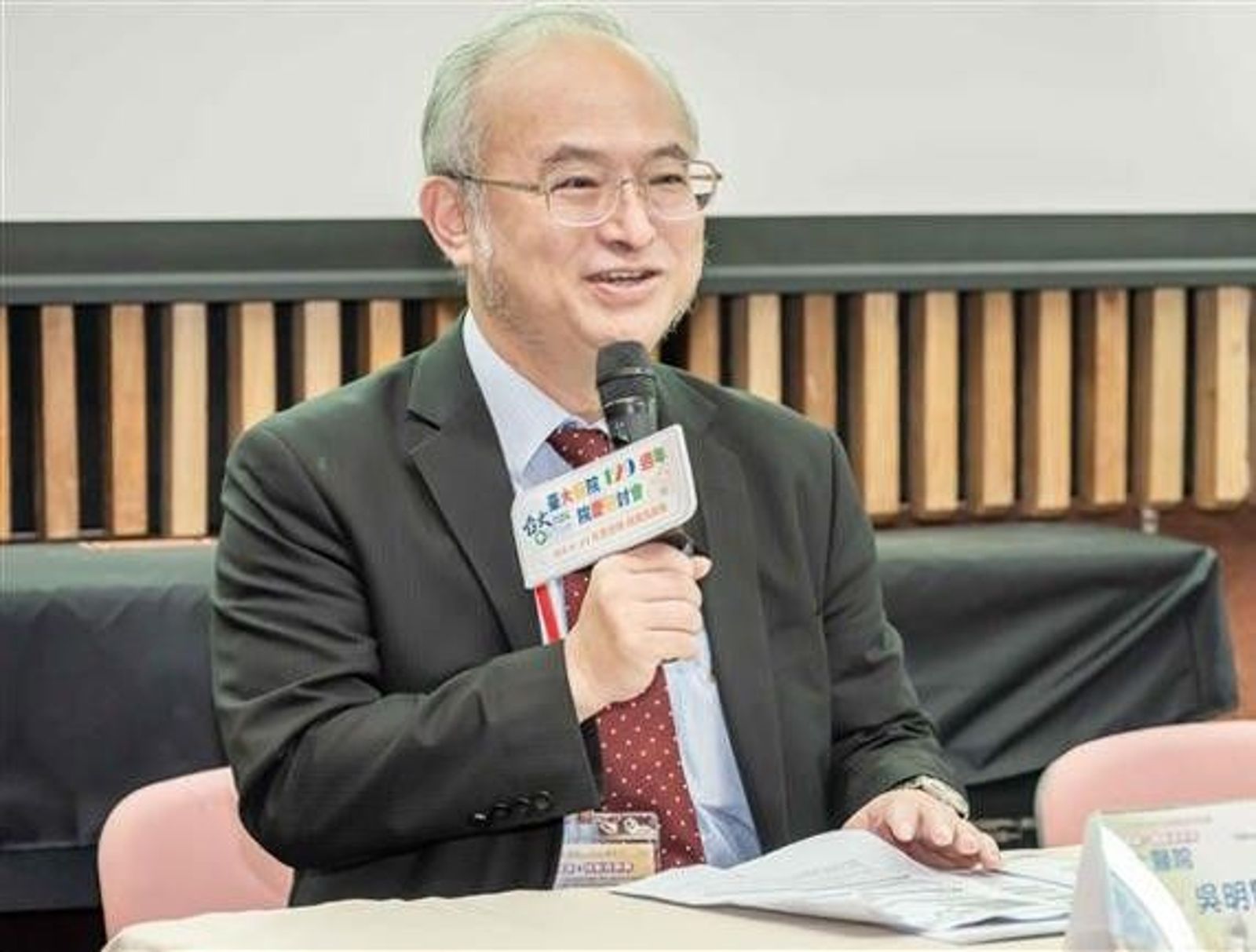 婦科名醫鄭文芳台大實驗室下藥迷姦3女　台大醫吳明賢開炮「醫界之恥」