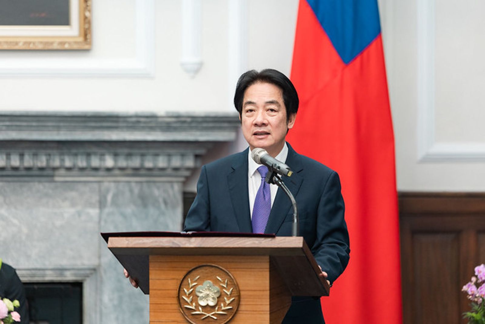 美麗島民調／賴清德滿意度46％大漲5.4個百分點　信任度重現黃金交叉