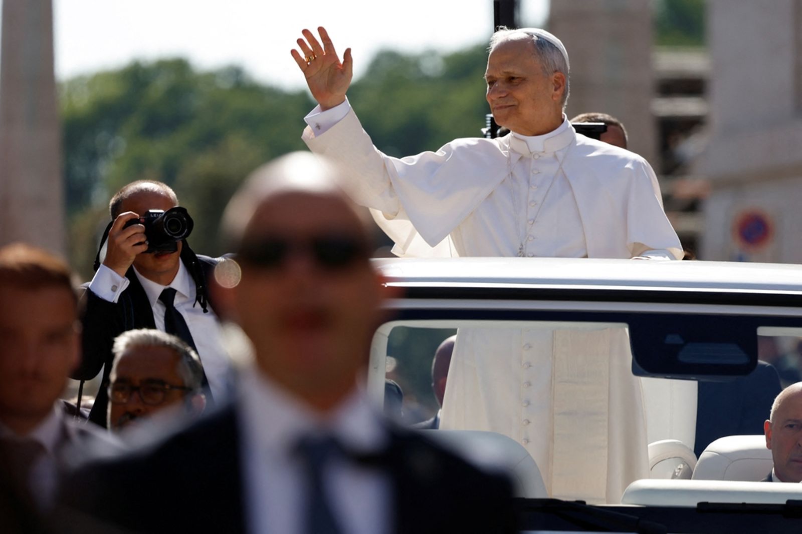 良十四世　第一位曾踏足中國的教宗