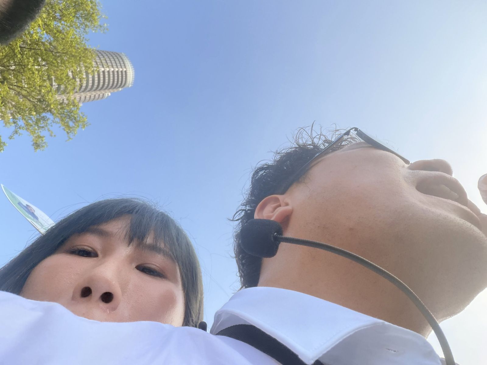前空姐參選人曬合照遭轟濃綠茶越界!沈伯洋幽默回應 網嘆「大心」再圈粉