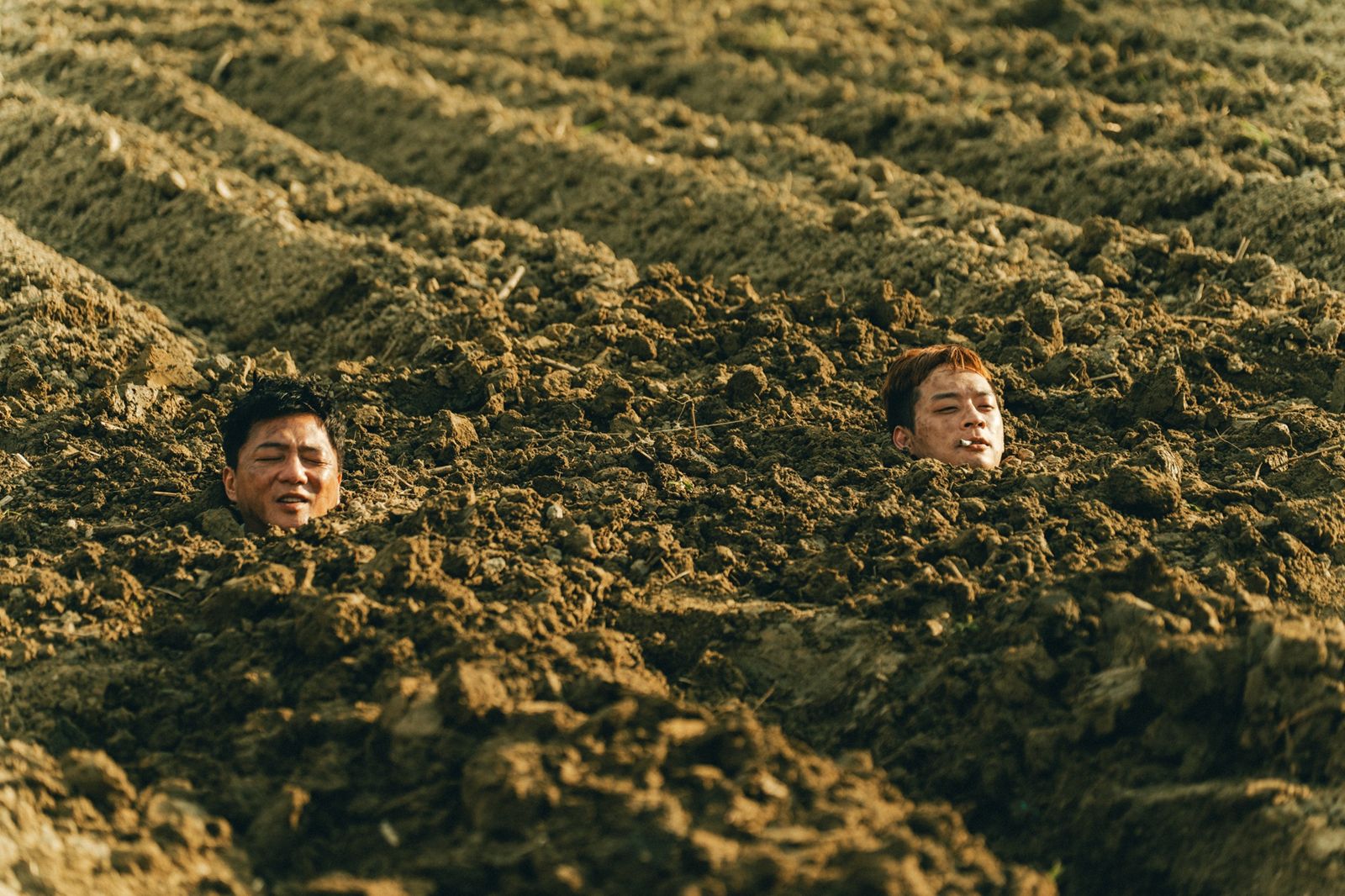 《零日攻擊》唐從聖變身「空幹王」　藍葦華帶迷你豬趴趴走還拼裸戲尺度超大