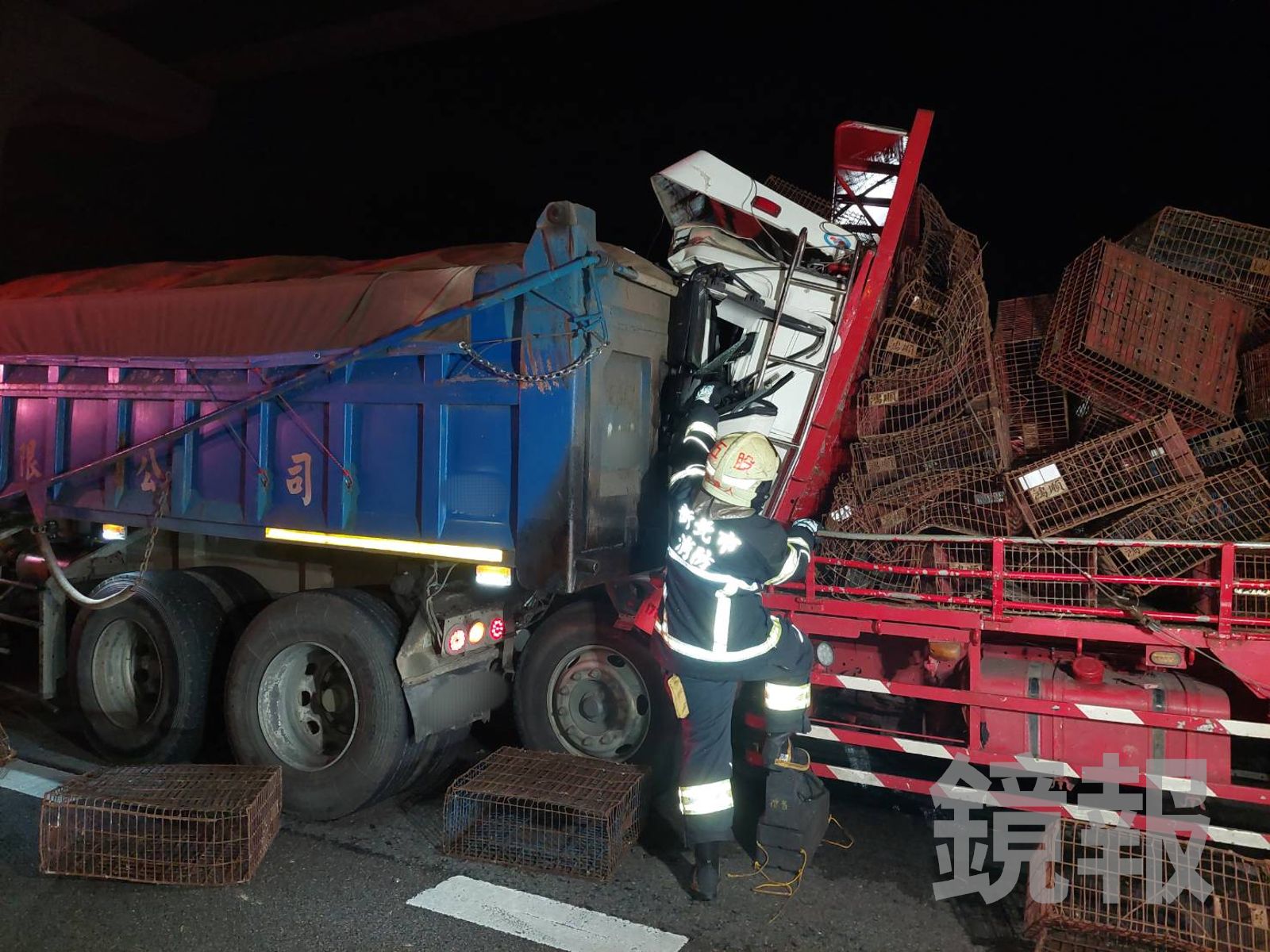 貨車國道追撞鐵籠掉滿地　車頭凹陷司機身體變形亡