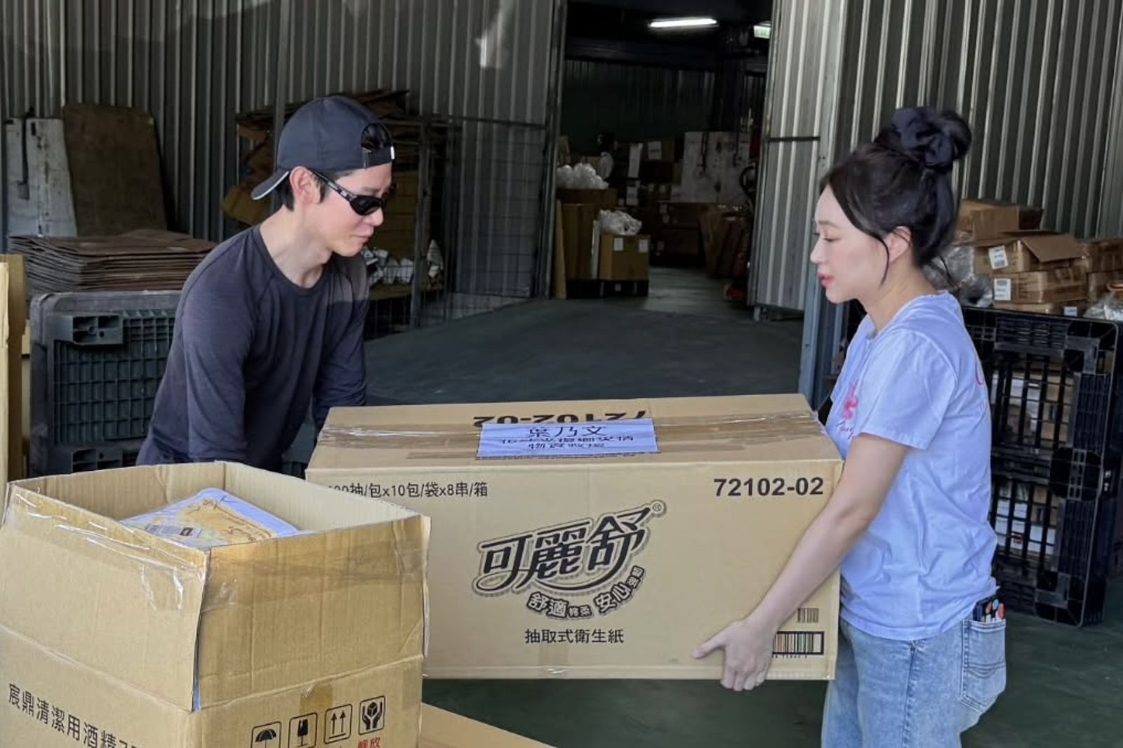 樺加沙重創花蓮！夏和熙親自採購物資　集結丫頭、森田等30位以上圈內人賑災