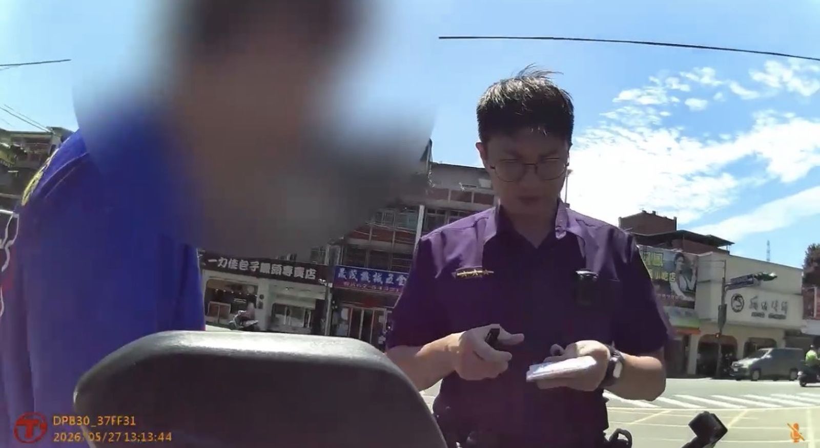 連續違規被警盯上竟上演「你追我跑」 樹林騎士領5張罰單還要扣牌扣車