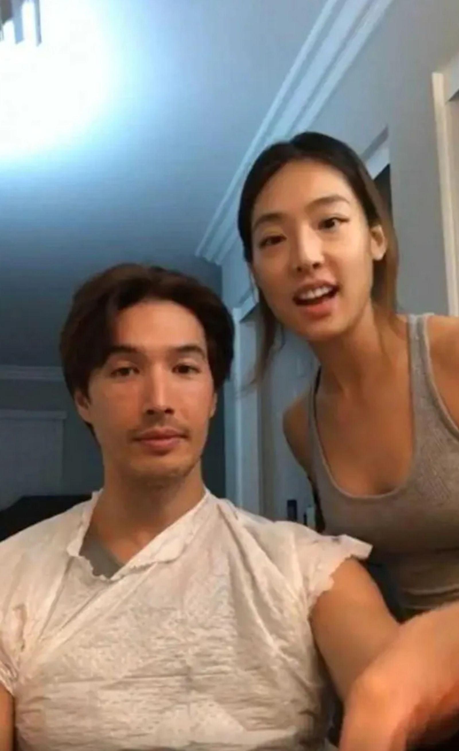 錦榮（左）2019年與美籍韓裔女演員Kirstin Leigh傳出熱戀。翻攝IG