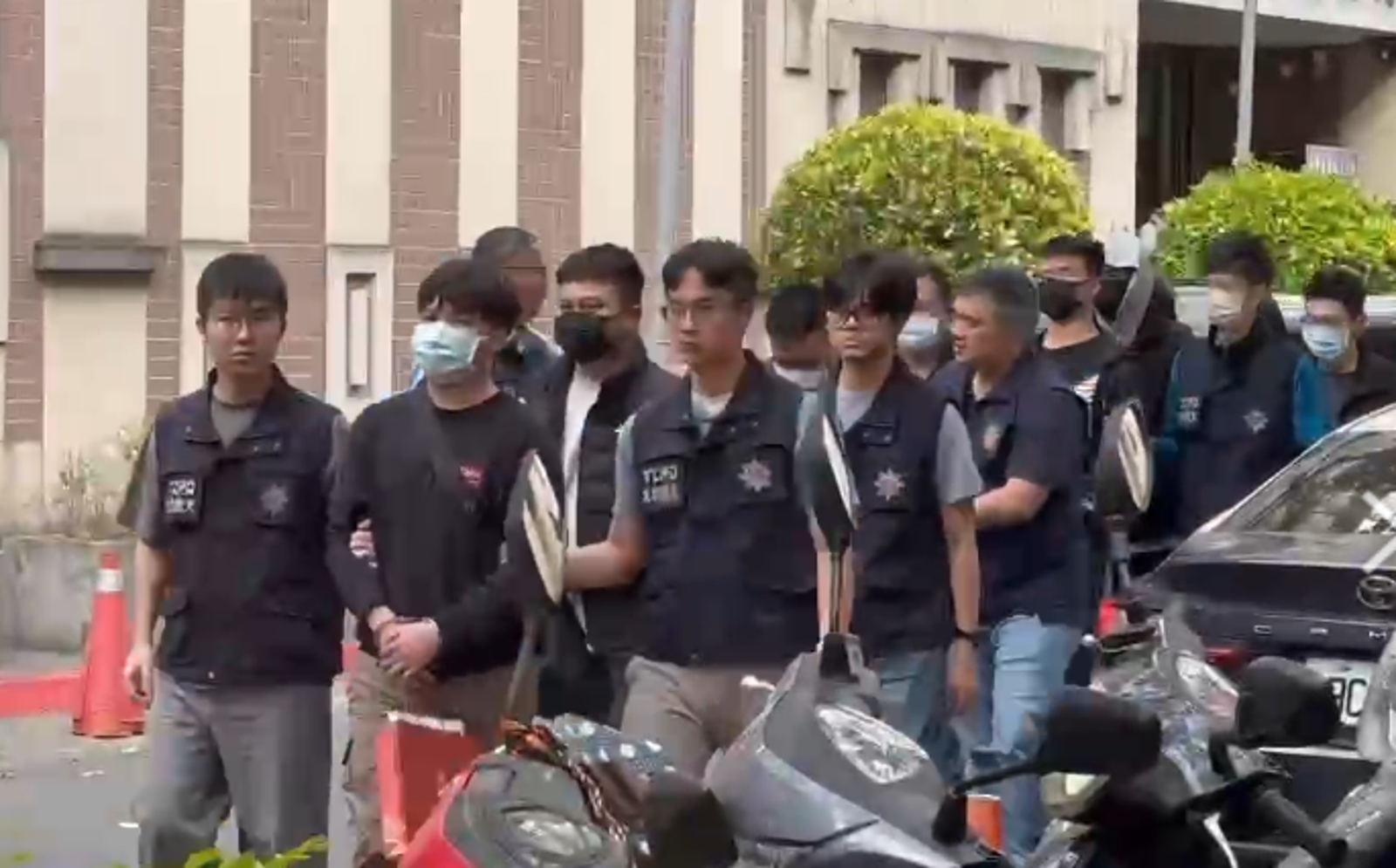 拖吊黑幕！北台灣詐團坑車主A走百萬　「6隻蟑螂」真面目曝