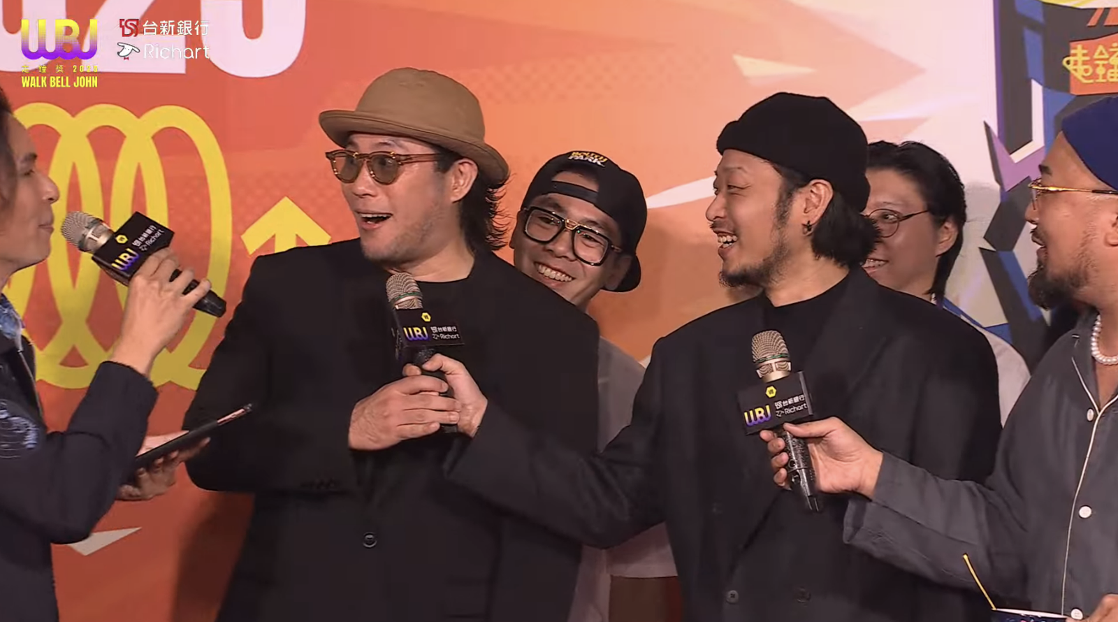 李伯恩驚慌。翻攝走鐘獎頒獎典禮 Walk Bell John Awards YouTube