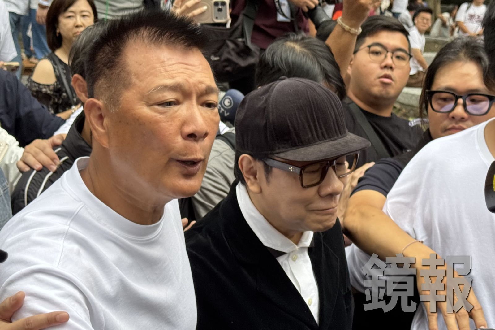 快訊／蔡康永到了！現身蔣萬安競總成立大會　蔡詩萍陪同進場