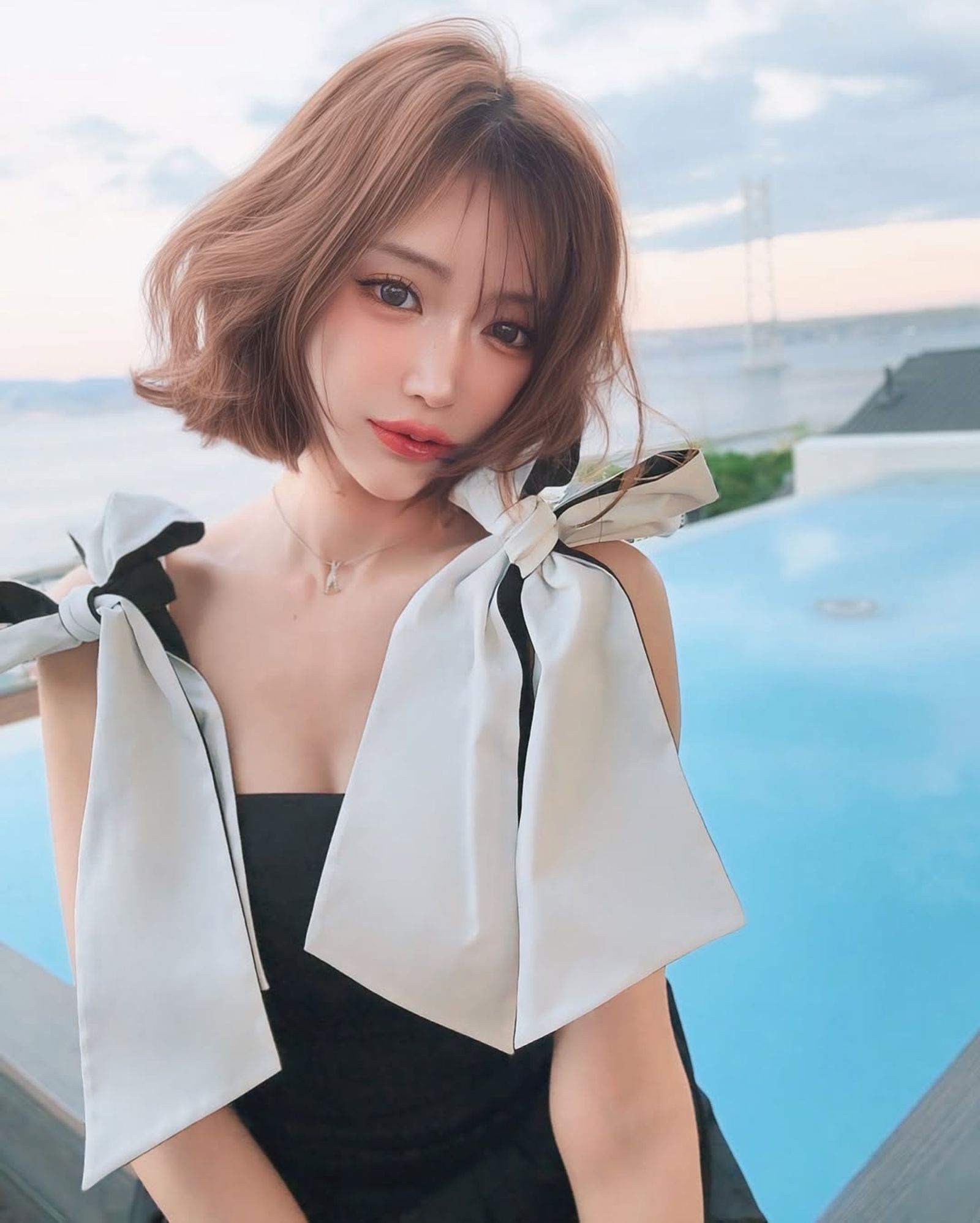 明日花綺羅是這起桃色風波的女主角，韓媒還指出她先前有公開交往的YouTuber男友。翻攝IG@asukakiraran