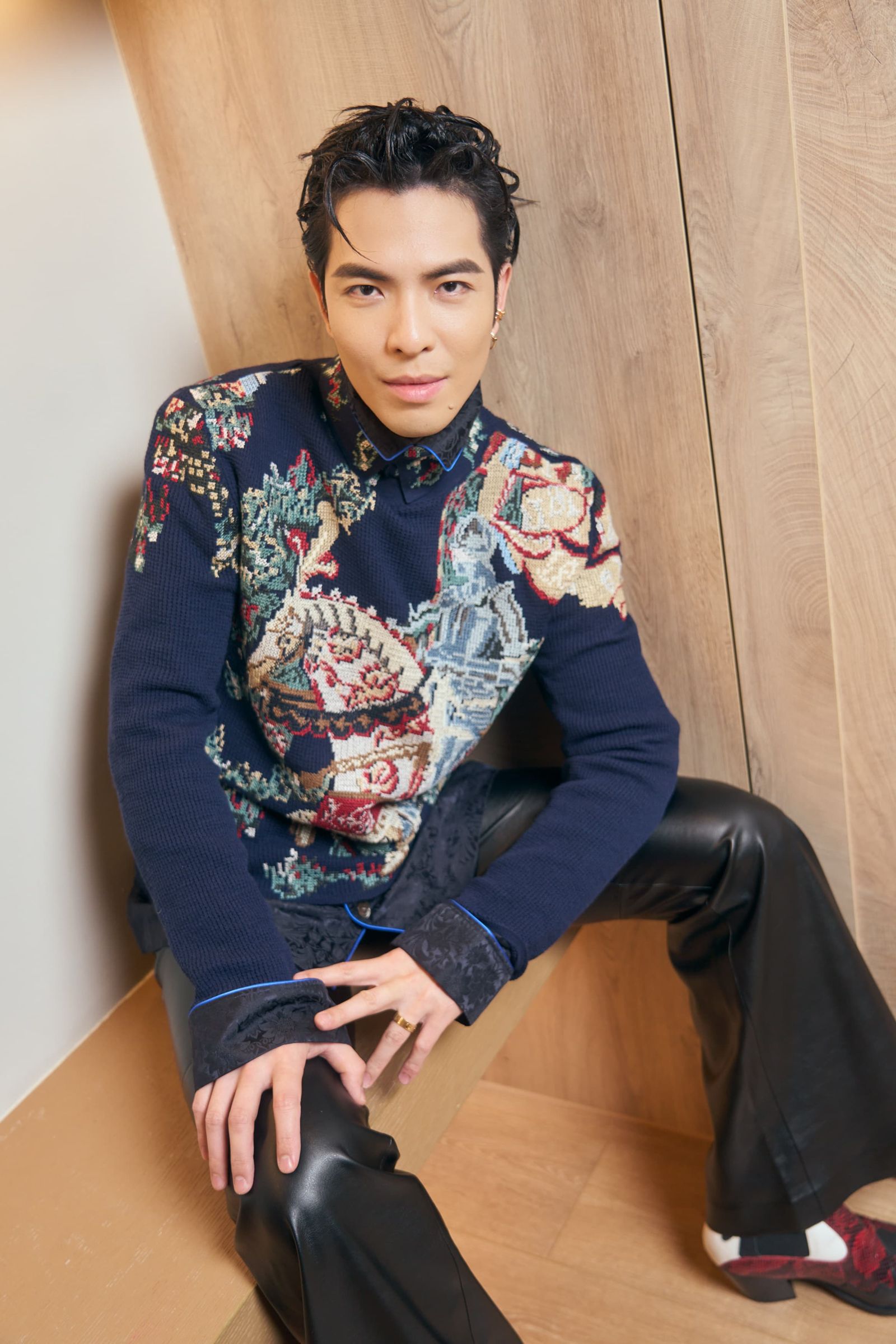 蕭敬騰火力全開。三立提供