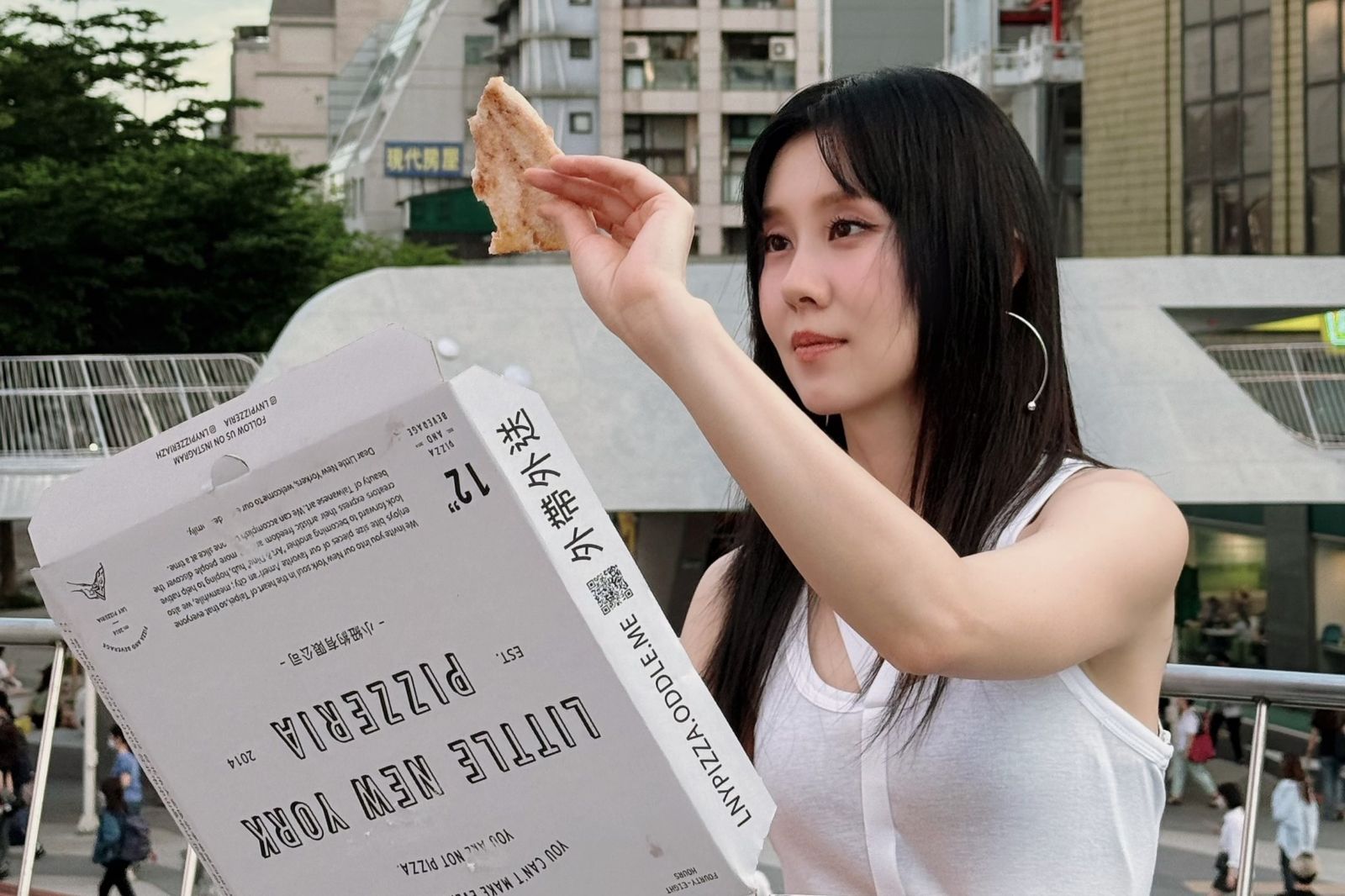 白安《星期八》帶你城市「路邊野餐」　專輯未發先公布歌迷禮物