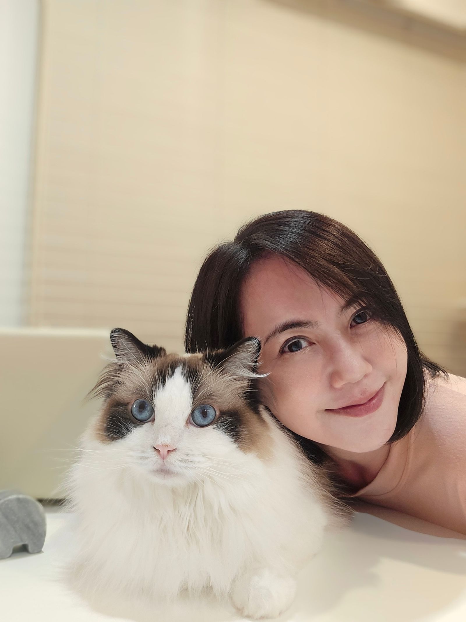 簡沛恩近年接連送別外婆、爸爸，以及視如己出的愛貓「米粒」，最深刻的領悟是「生老病死是人生必經歷程，坦然面對及早安排。」翻攝FB＠簡沛恩