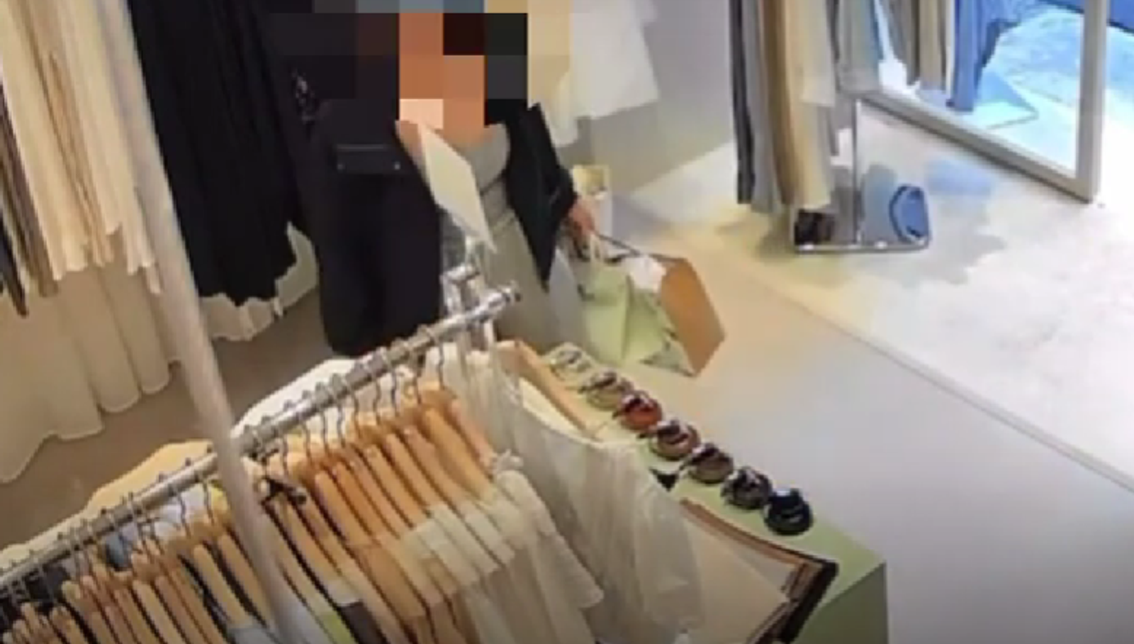 北市赤峰商圈竊案！火辣女賊偷衣手法超熟練　經查竟是慣犯