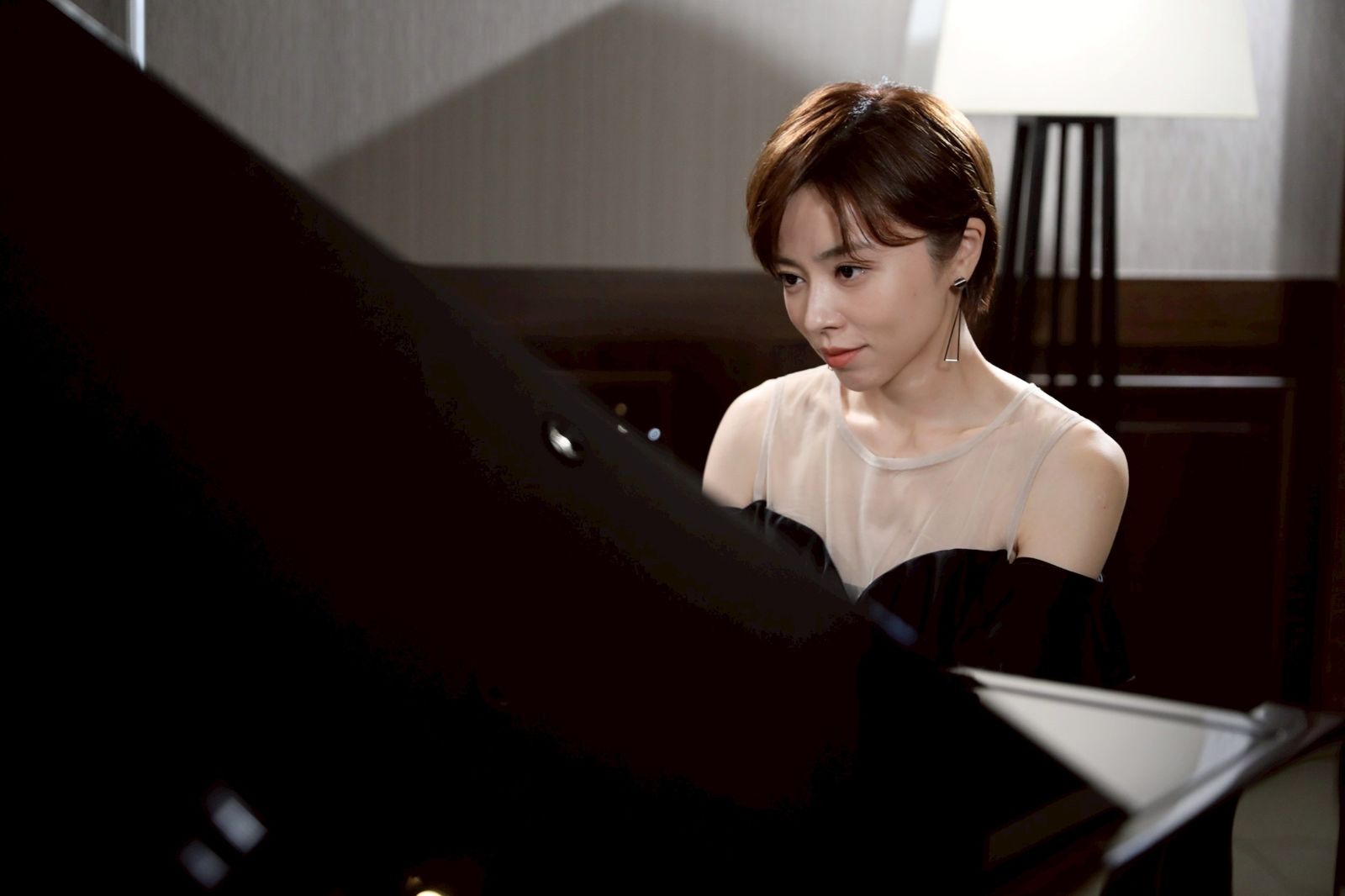 王瞳回歸八點檔氣場全開　出場彈貝多芬憶童年學琴辛酸