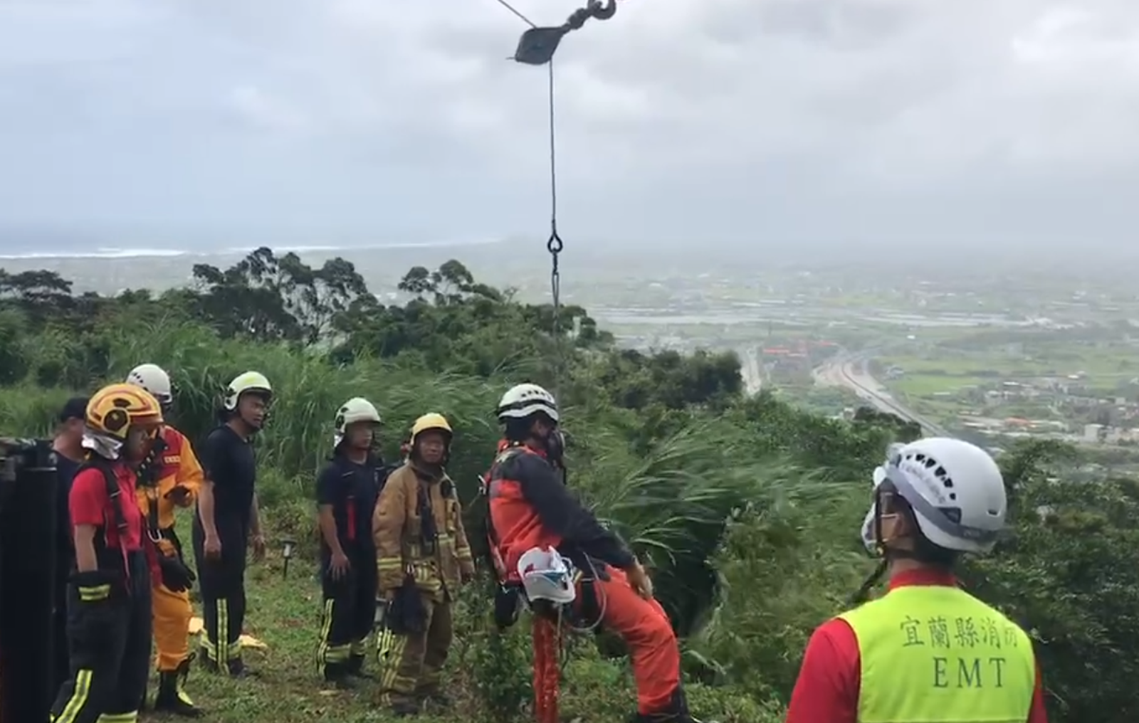 醫師娘墜谷獲救…3天後遭火焚亡！高大成揭「1疑點」：快調查1事