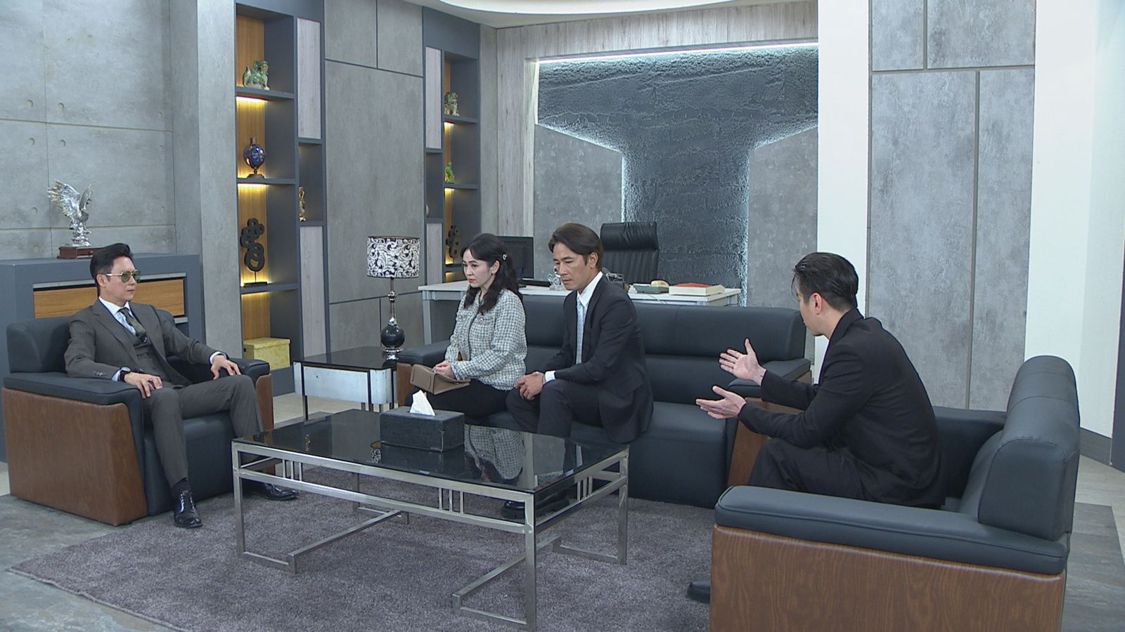 王燦（左起）回歸《好運來》，與蔡燦得、傅子純、吳東諺有多場對手戲。民視提供