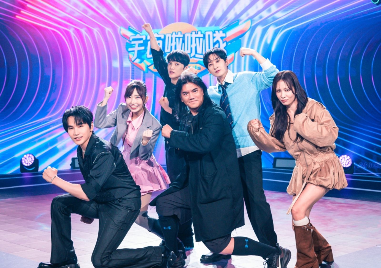 WBC熱潮都擋不住！銀赫主持《宇宙啦啦隊》首播破百萬觀看　製作人B2曝有「神祕嘉賓」