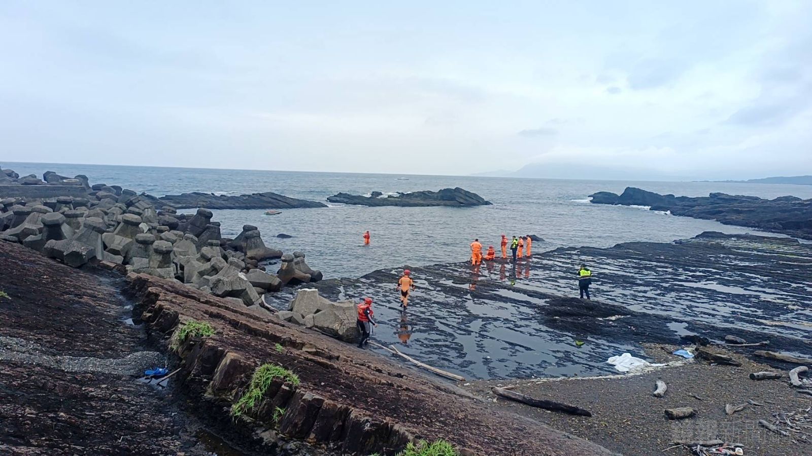 船長失聯超過24小時　貢寮舢板翻覆持續搜救中