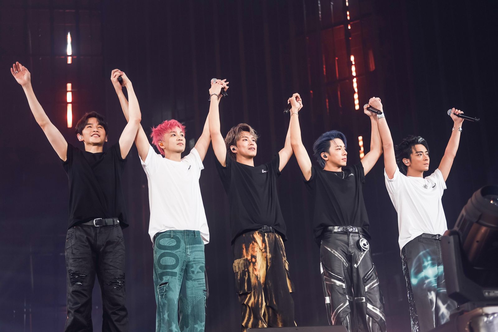 快訊／Energy坤達、書偉閃兵被起訴　相信音樂曝回應、演唱會進度