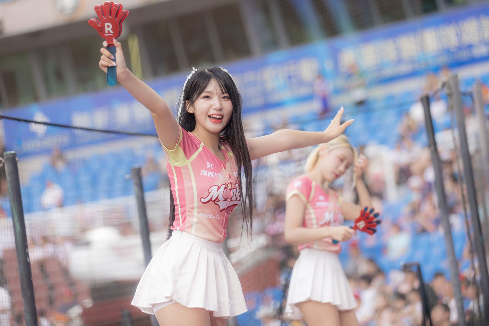 廉世彬看到贏球開心。樂天桃猿提供