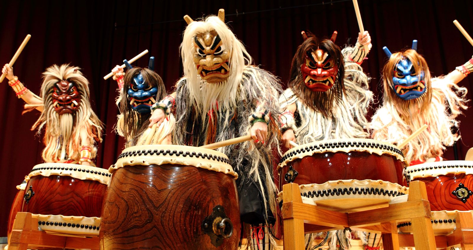 「恩荷生剝 NAMAHAGE太鼓」表演震撼有張力。（日本旅遊推廣中心供圖）