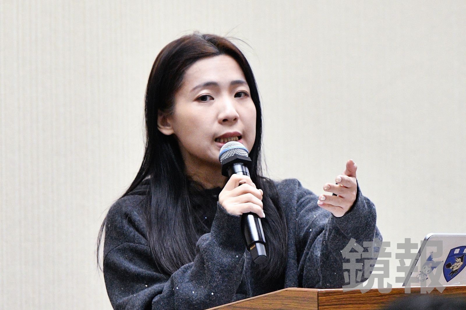 曝政院曾找軍方、民航局開專案會議 徐巧芯:卓榮泰包機赴日就是公務行程