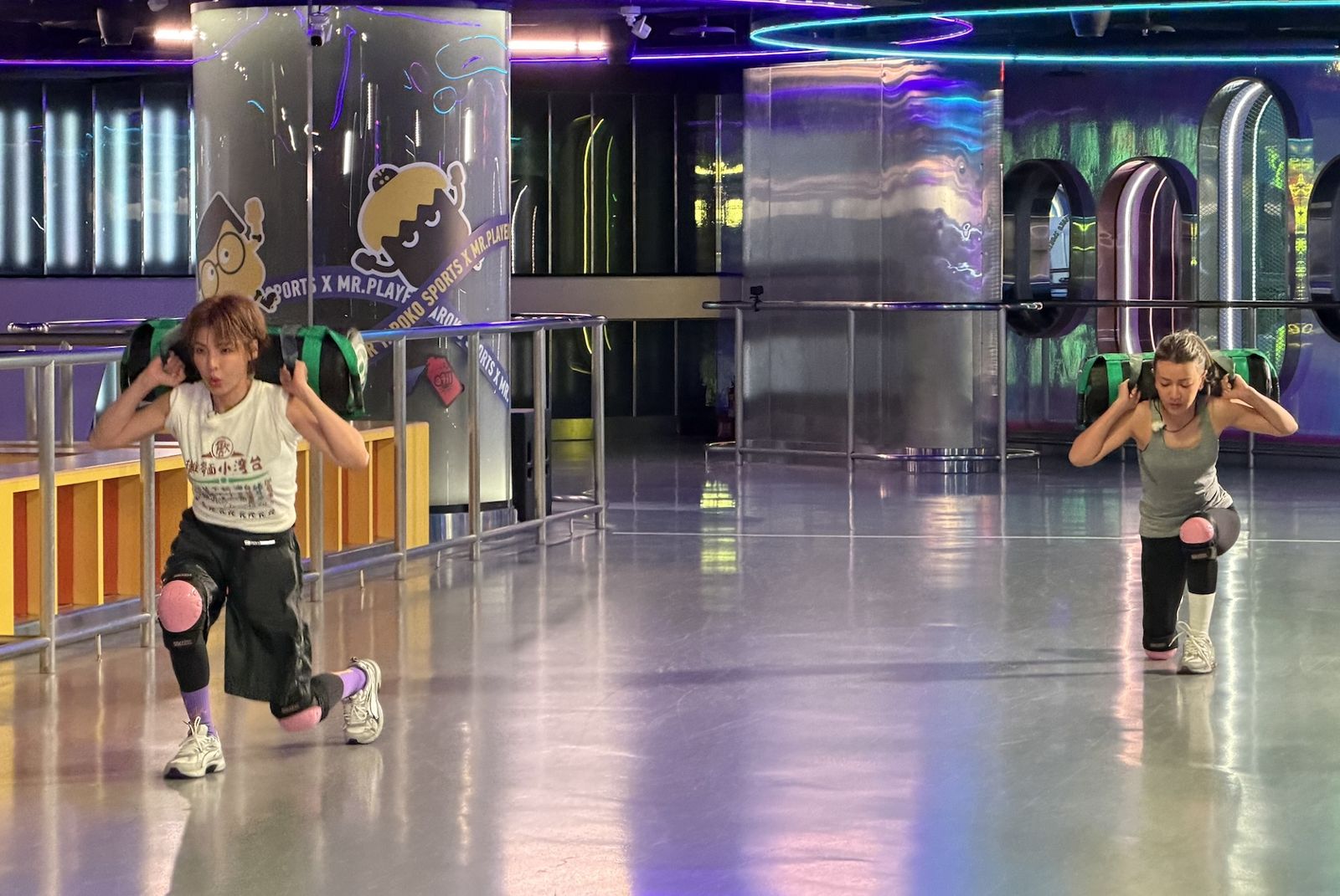 徐小可（左起）、曾雅蘭。《全城地圖：最強明星隊》提供