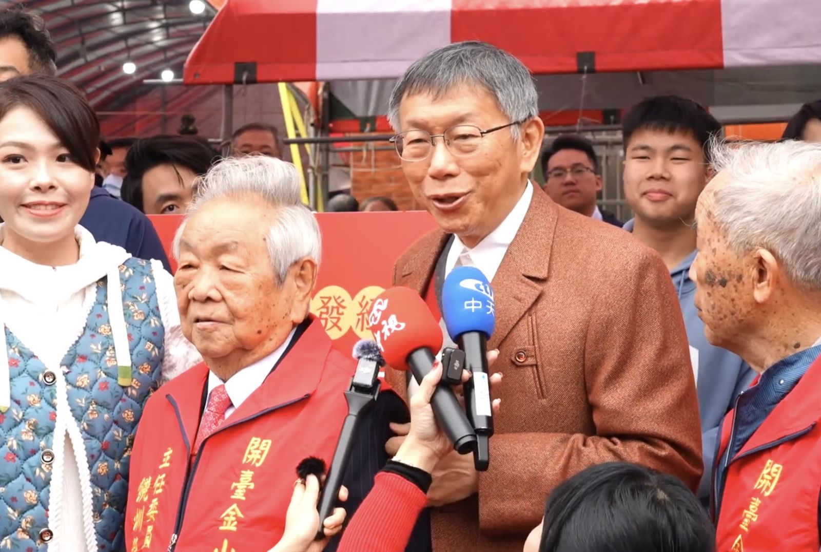 預告將修正民眾黨版軍購條例　柯文哲：與美方溝通後有些該改進
