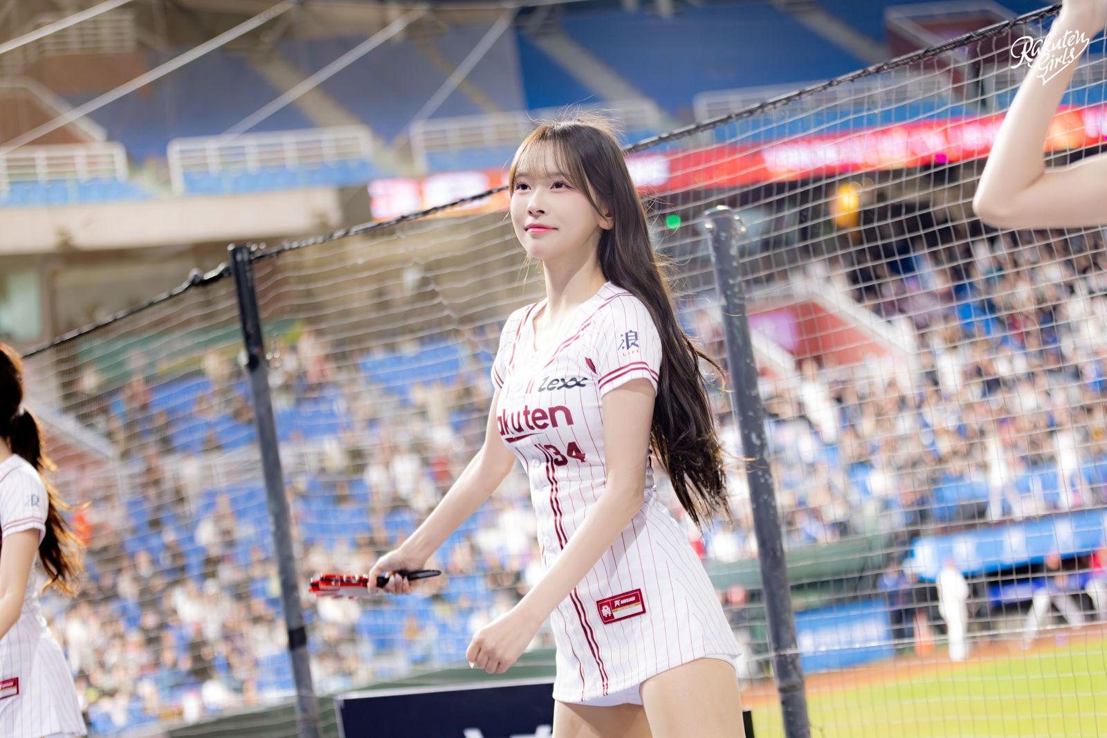 21歲金佳垠萌到犯規！「樂天小可愛」羞收萬元電風扇　「1舉動」秒圈粉