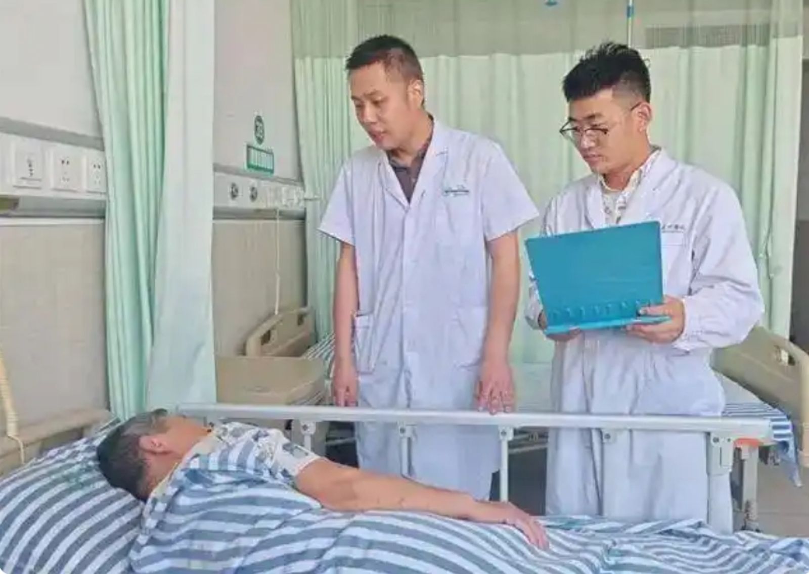 太陽太毒辣!老婦「屁股坐石頭」三度燒燙傷 醫:要植皮了