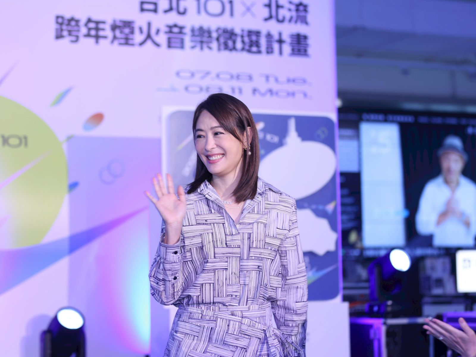 小S女兒Lily畫展遭批　賈永婕心疼緩頰：有才華大人就該鼓勵