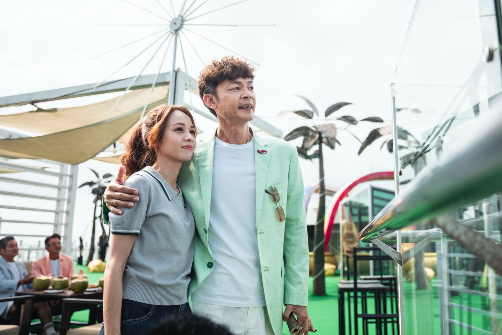 小女兒白眼瞪爸爸！新加坡天王曝家有「硬脾氣」摩羯座　拍戲驚覺「跟她超像」