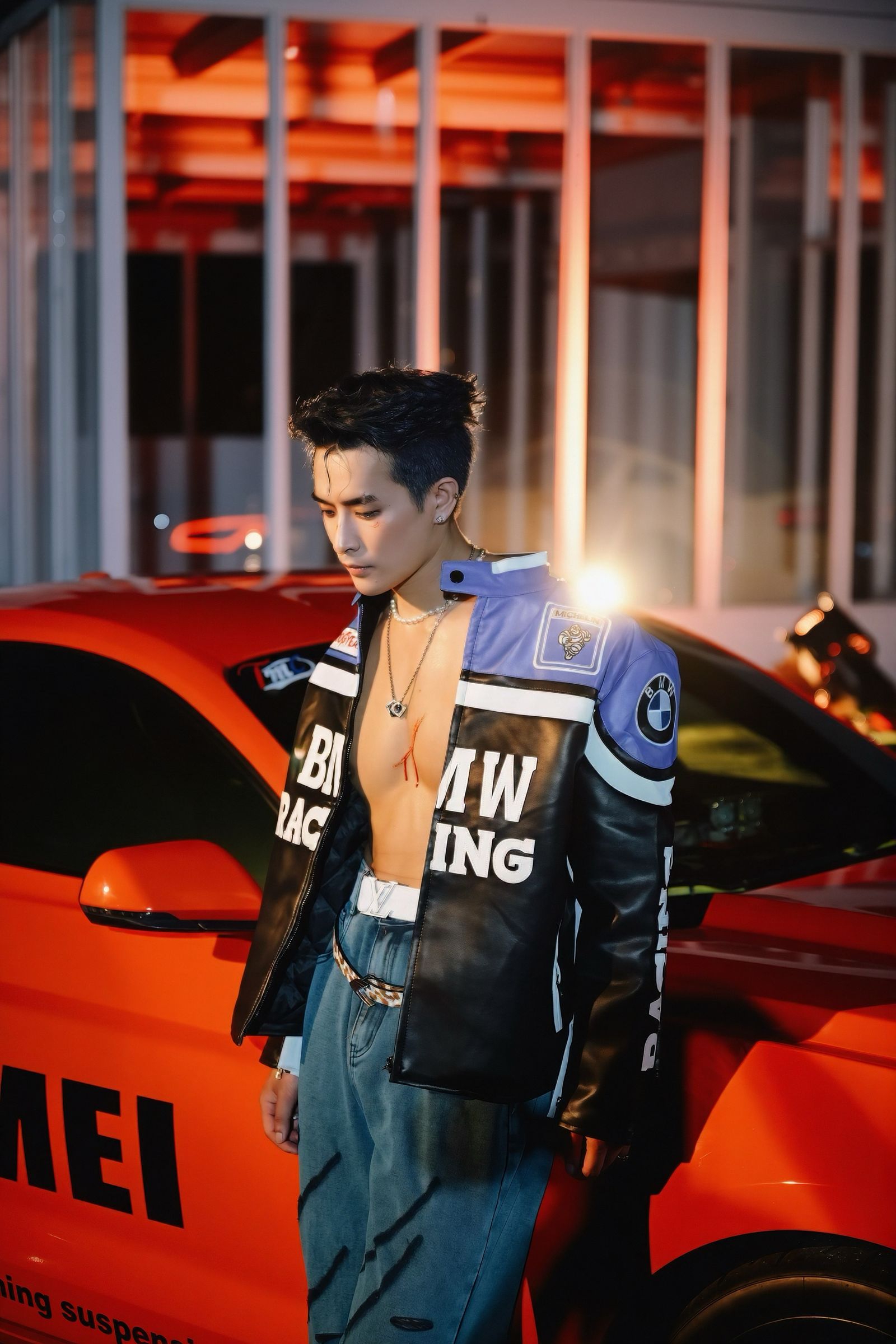 刺刺霸氣宣告回歸。杰思國際娛樂提供