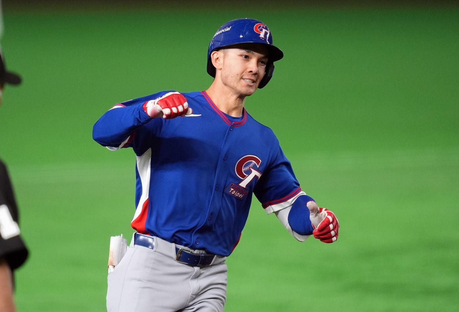 WBC台韓戰英雄！費仔關鍵兩分砲　Fairchild給承諾：我願意再代表台灣出戰