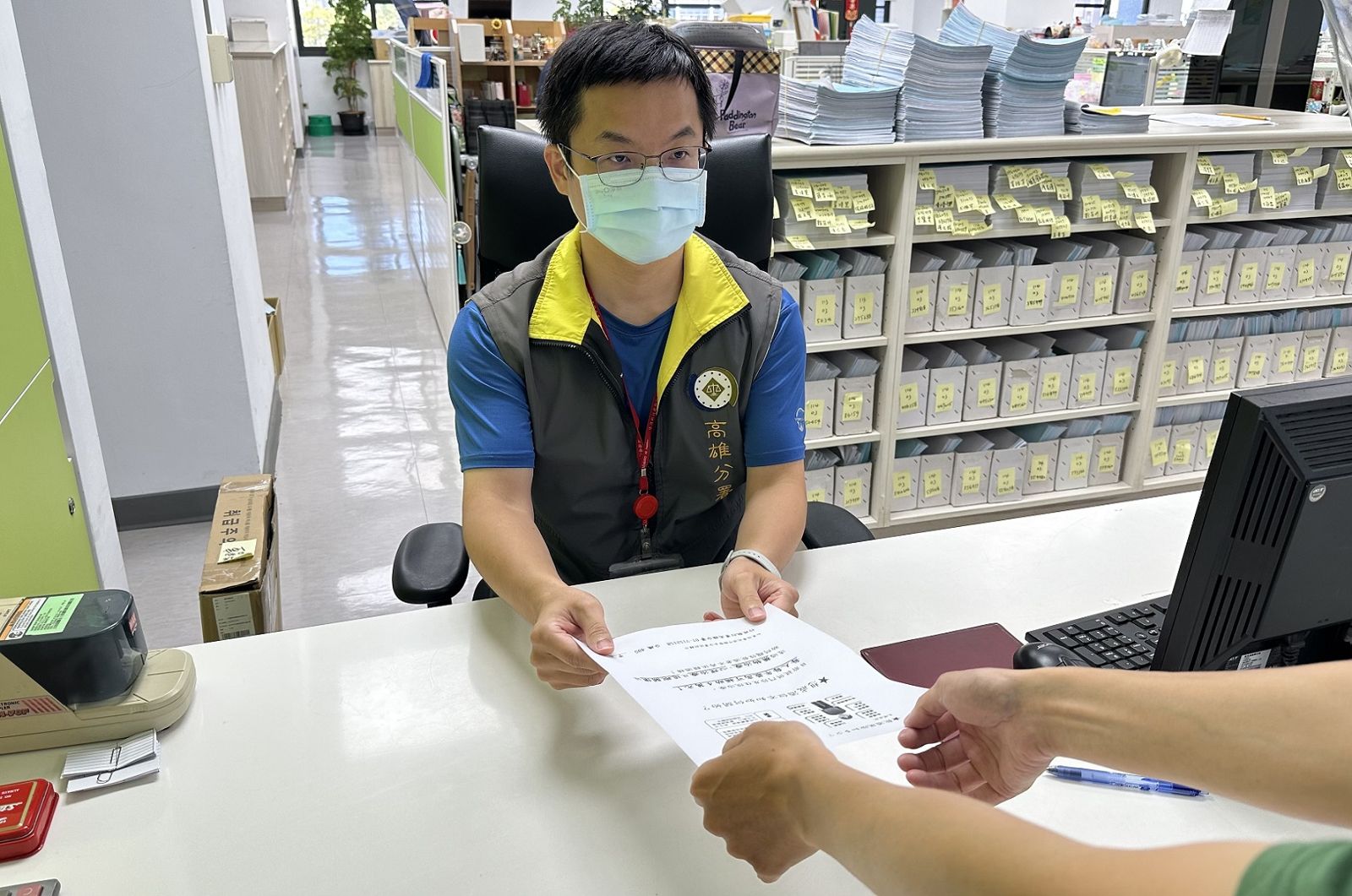 無照拒酒測被罰54萬還想賴!執行署祭狠招「封他美術館豪宅」 惡男嚇尿火速刷卡