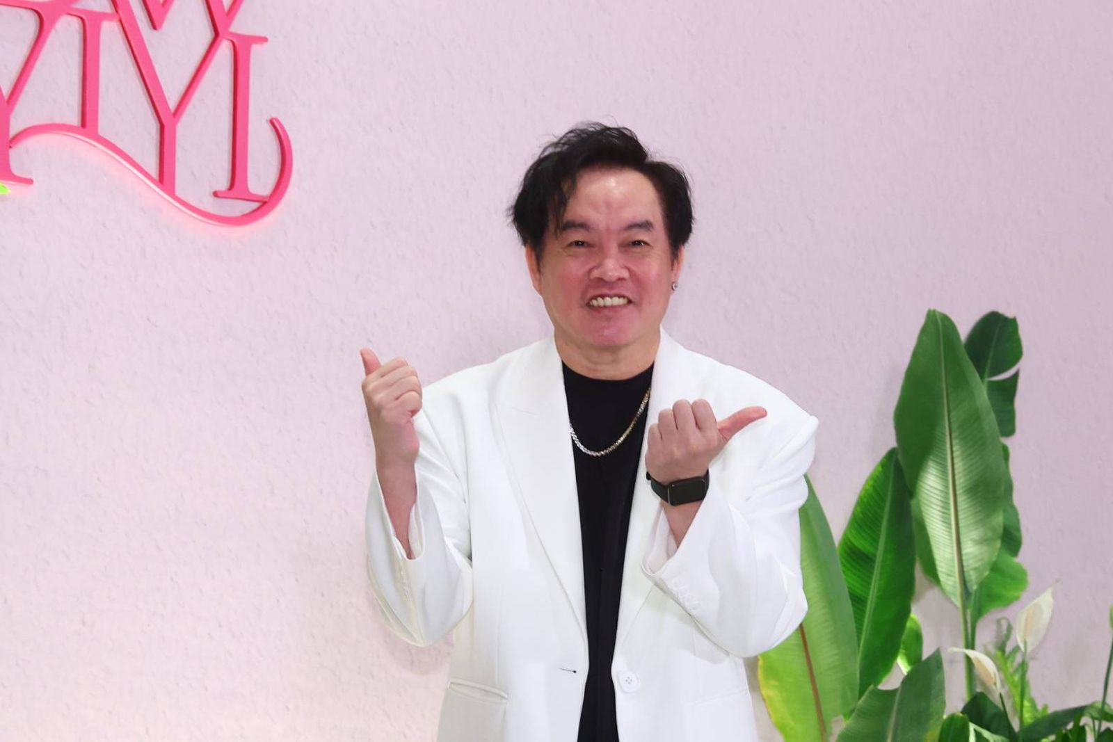 康康14年前的伴郎就是他！今現身婚宴祝賀納豆「早生貴子就不用衛生紙」