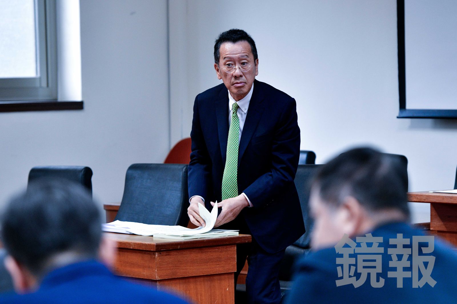 針對松山機場遷建議題,國防部長顧立雄說,屬於國防韌性一環,需審慎評估。攝影李智為