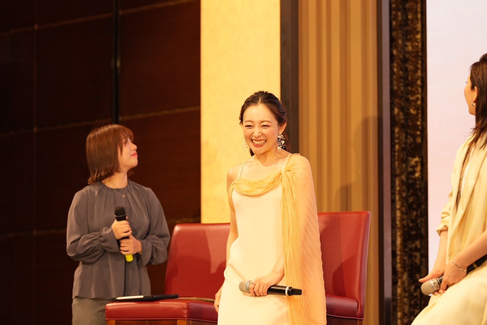 彩乃佳奈美對台灣民眾的熱情印象深刻。煌月藝術提供