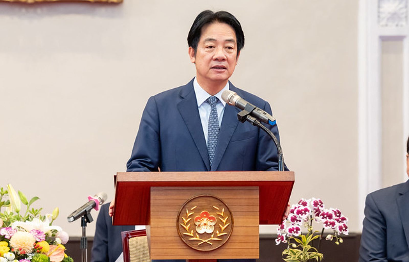 丹娜絲路徑罕見！賴清德命中央、地方通力合作：颱風離境才能休息