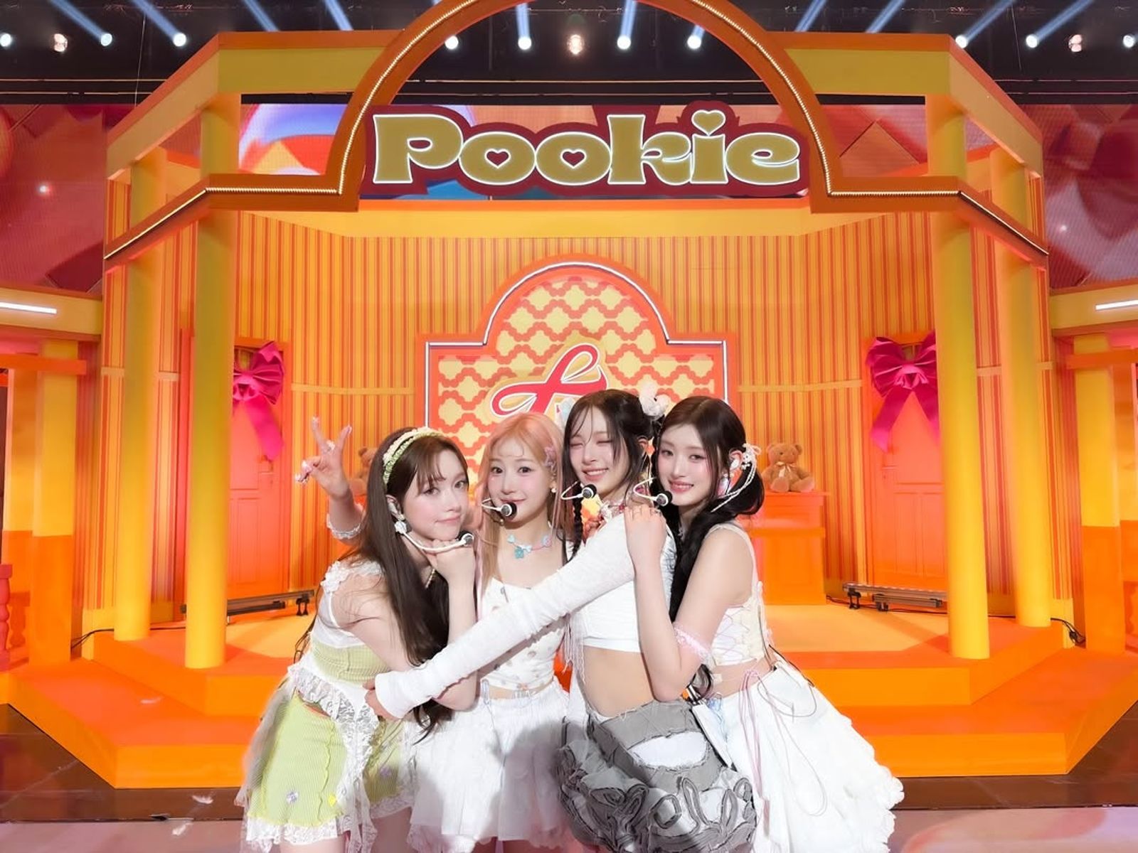 FIFTY FIFTY打歌時獨缺Keena。翻攝IG@we_fiftyfifty