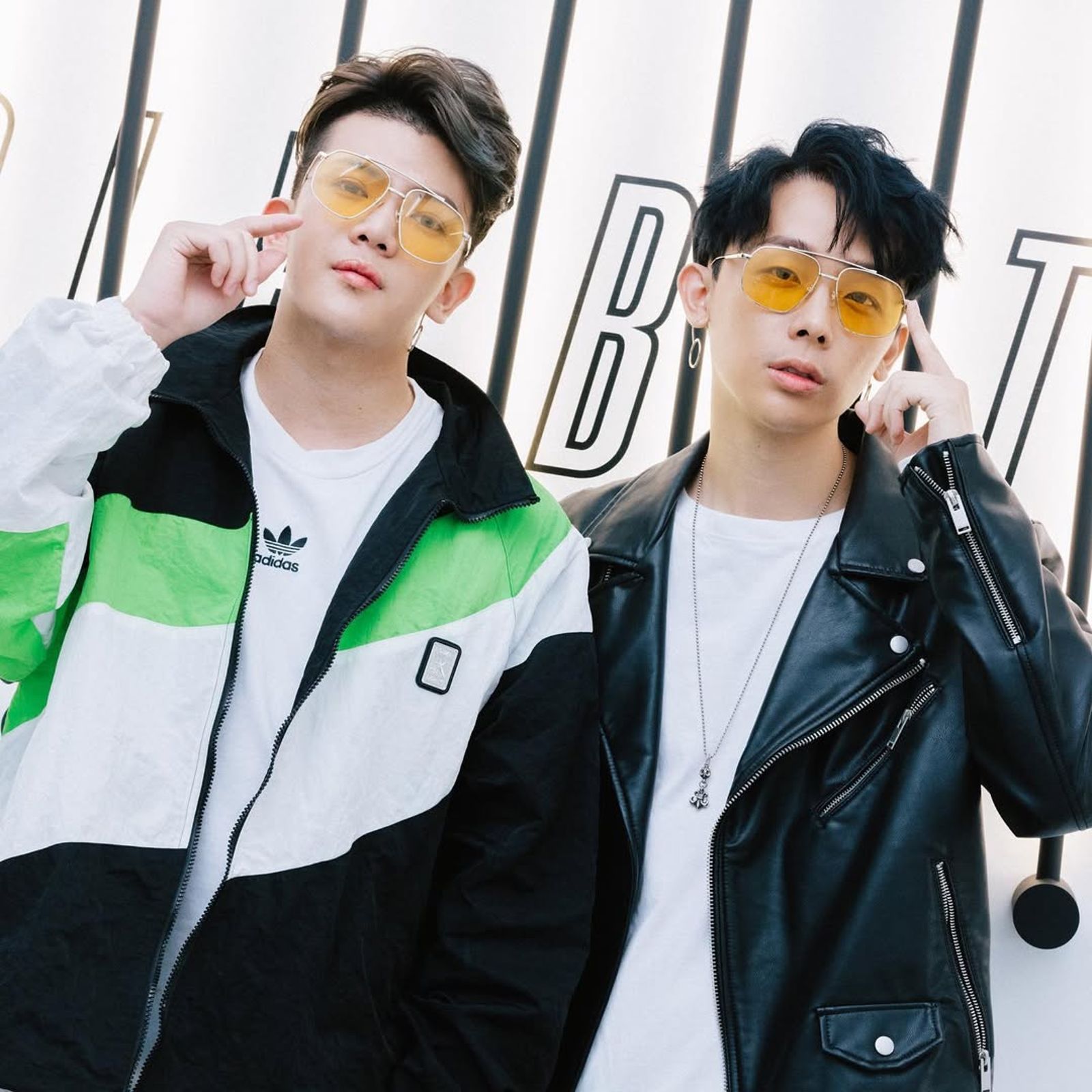 孫生(左)和酷炫(右)曾經是好朋友,如今卻行同陌路。IG@wackyboys520