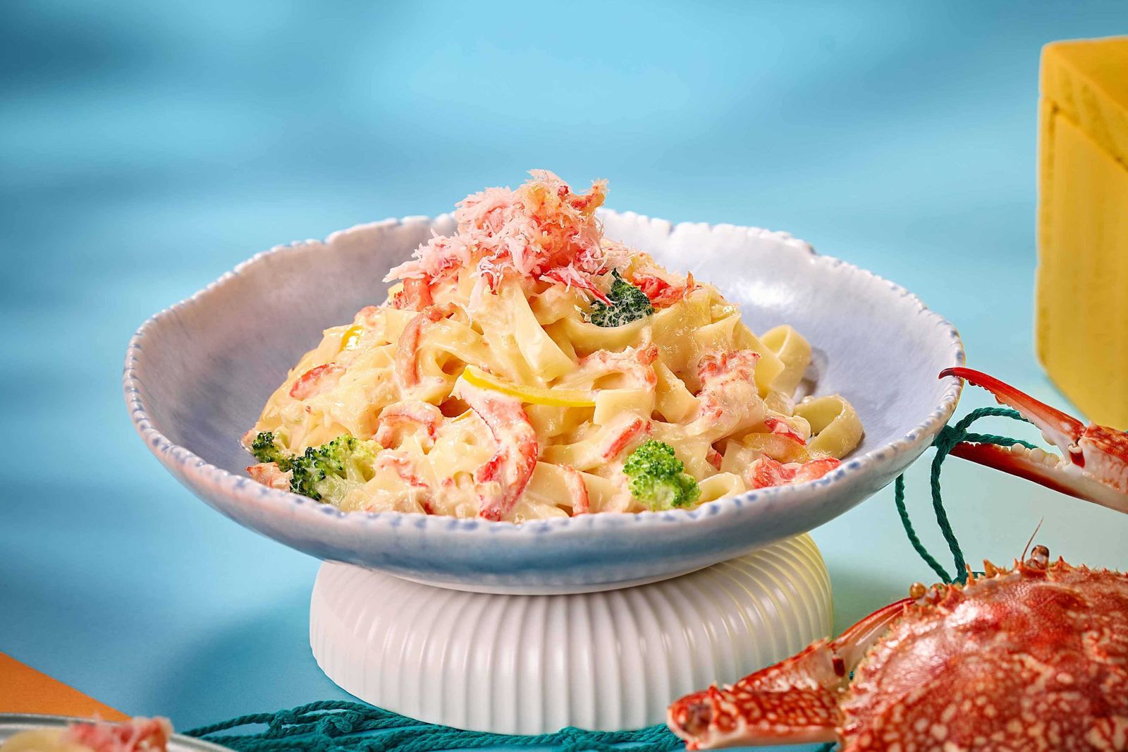 「蟹肉奶油義大利麵」充滿奶油香與甜美海味。
